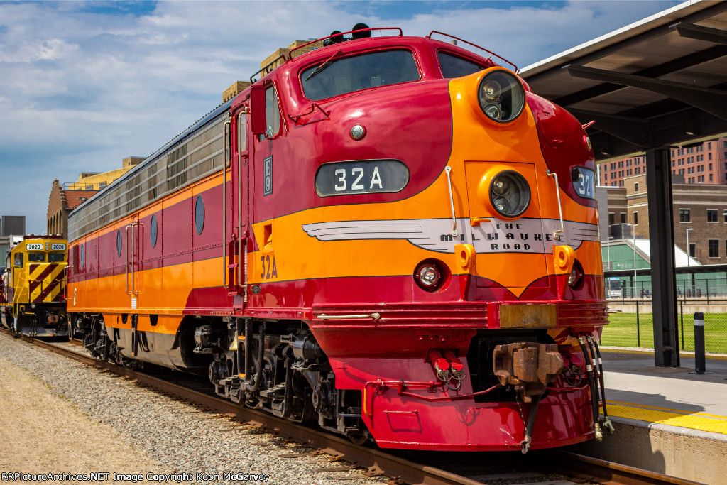 Milwaukee Road 32A